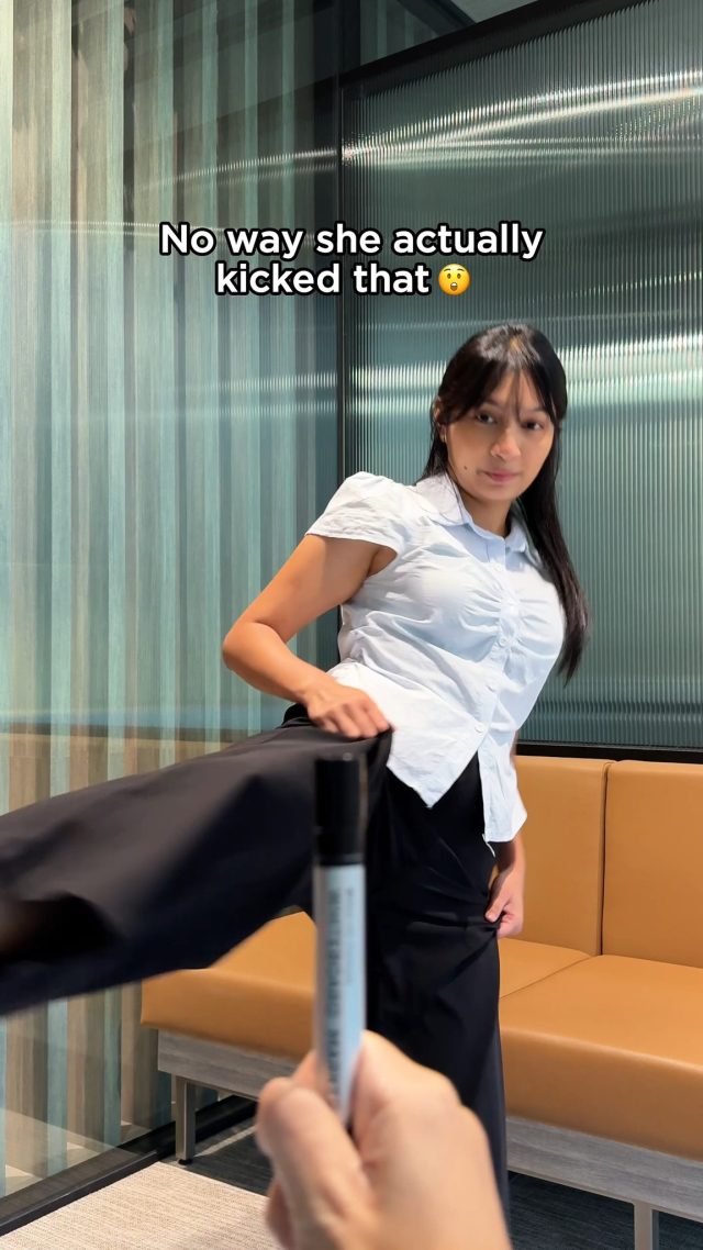 Something’s gone missing at Guoco Midtown and Guoco Tower…
Looks like Santa hit some turbulence over Singapore and a few gifts may have slipped out. 🎅✨

Any guesses where they dropped? Stay tuned!

#GuocoMidtown #GuocoMidtownII #MidtownChristmas #GuocoTower #XmasatGT